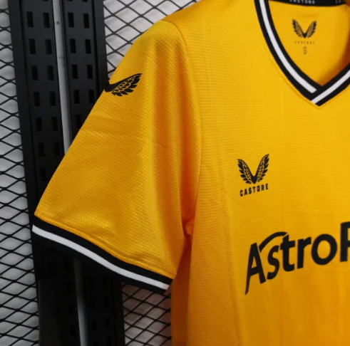 Wolves Home 23/24