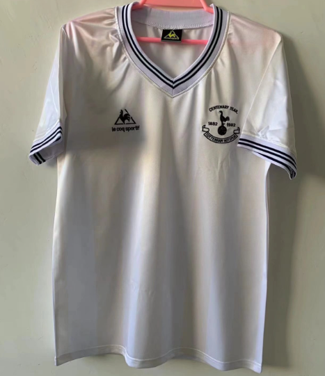 Tottenham Home 82/83