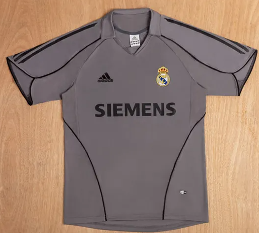 Real Madrid Third 05/06